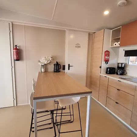 Kemping De Reve Au 5 Etoiles La Yole Mobil-home Premium 6 Pers *
